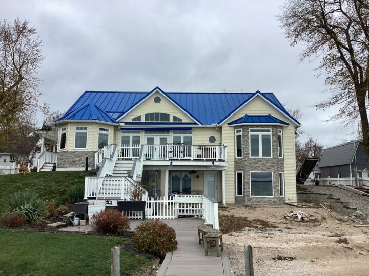 Dianne’s Exterior Grey Stone Veneer Siding